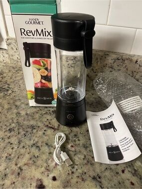 RevMix Personal Blender electric on the go work gift smoothie maker drink